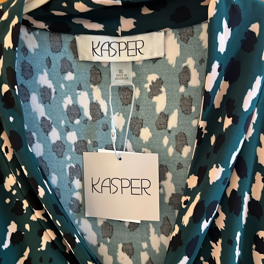 Kasper Top Size XL Evergreen Multi (green, tan, black) New With Tags - Picture 5 of 8